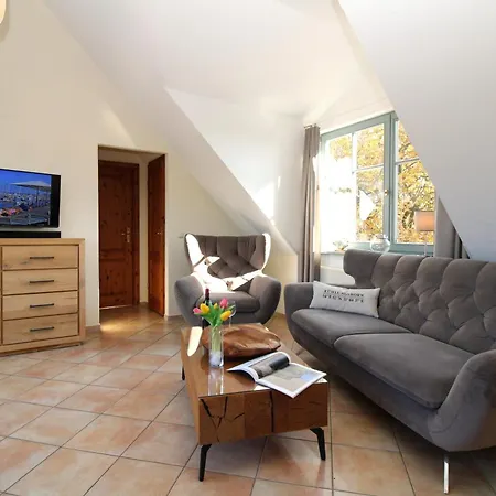 Residenz Laguna 15 *