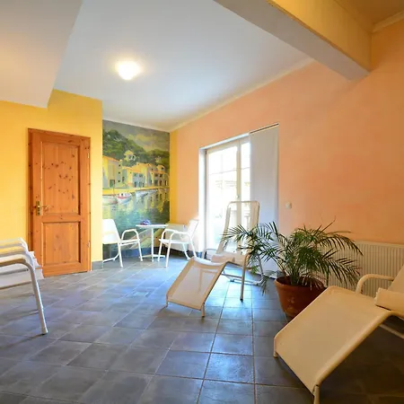 Residenz Laguna 15 *